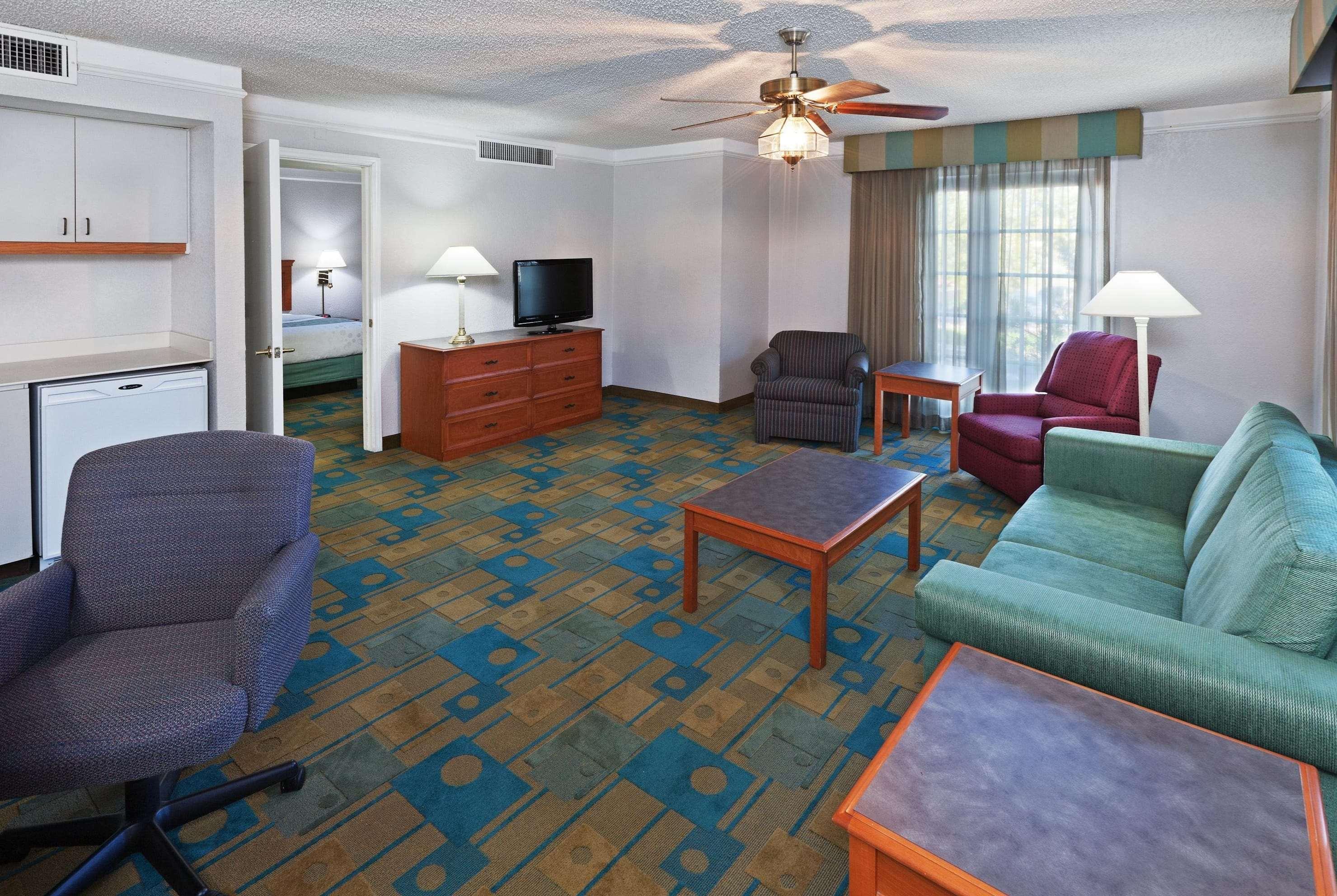 La Quinta Inn By Wyndham Austin Oltorf Extérieur photo