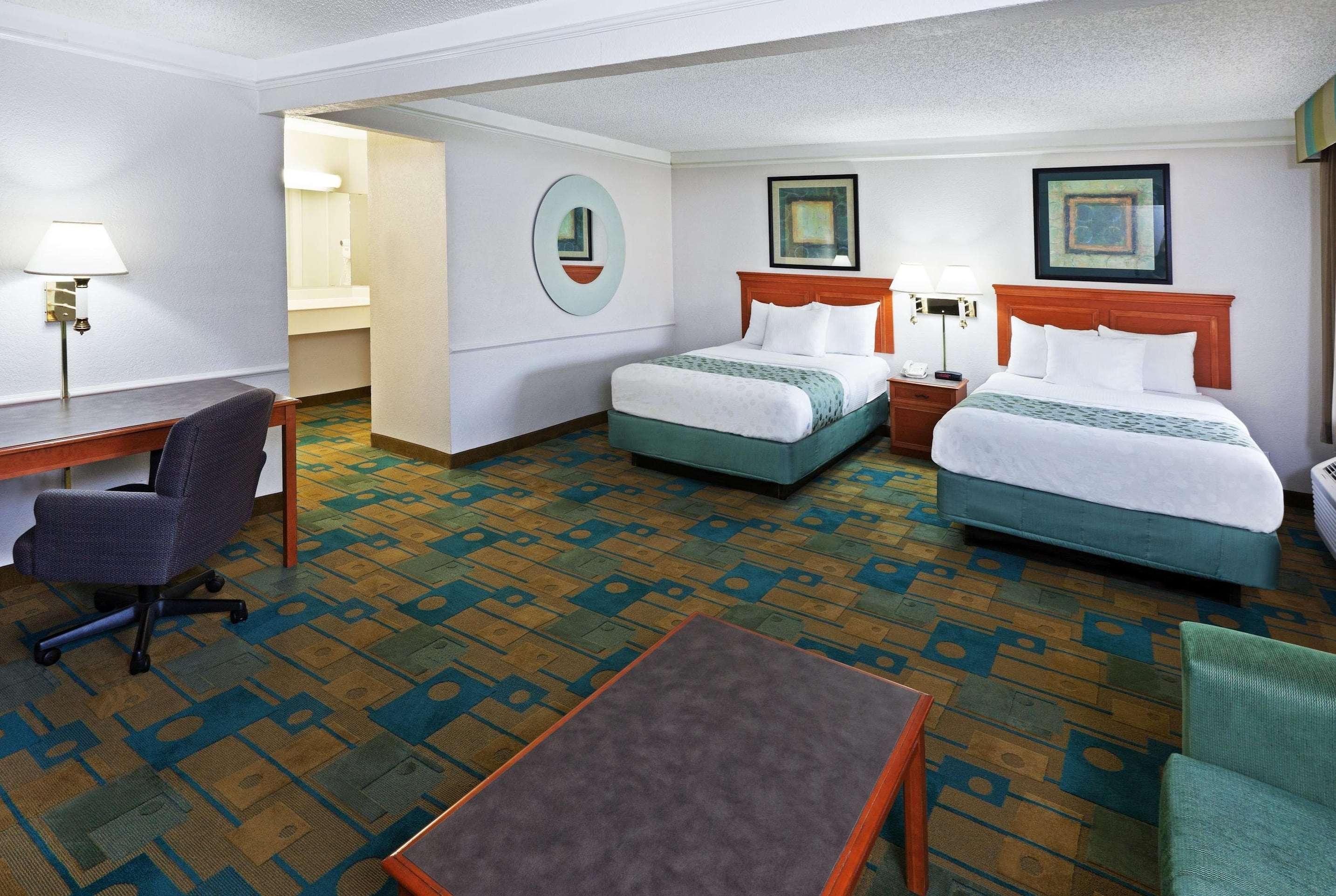 La Quinta Inn By Wyndham Austin Oltorf Extérieur photo