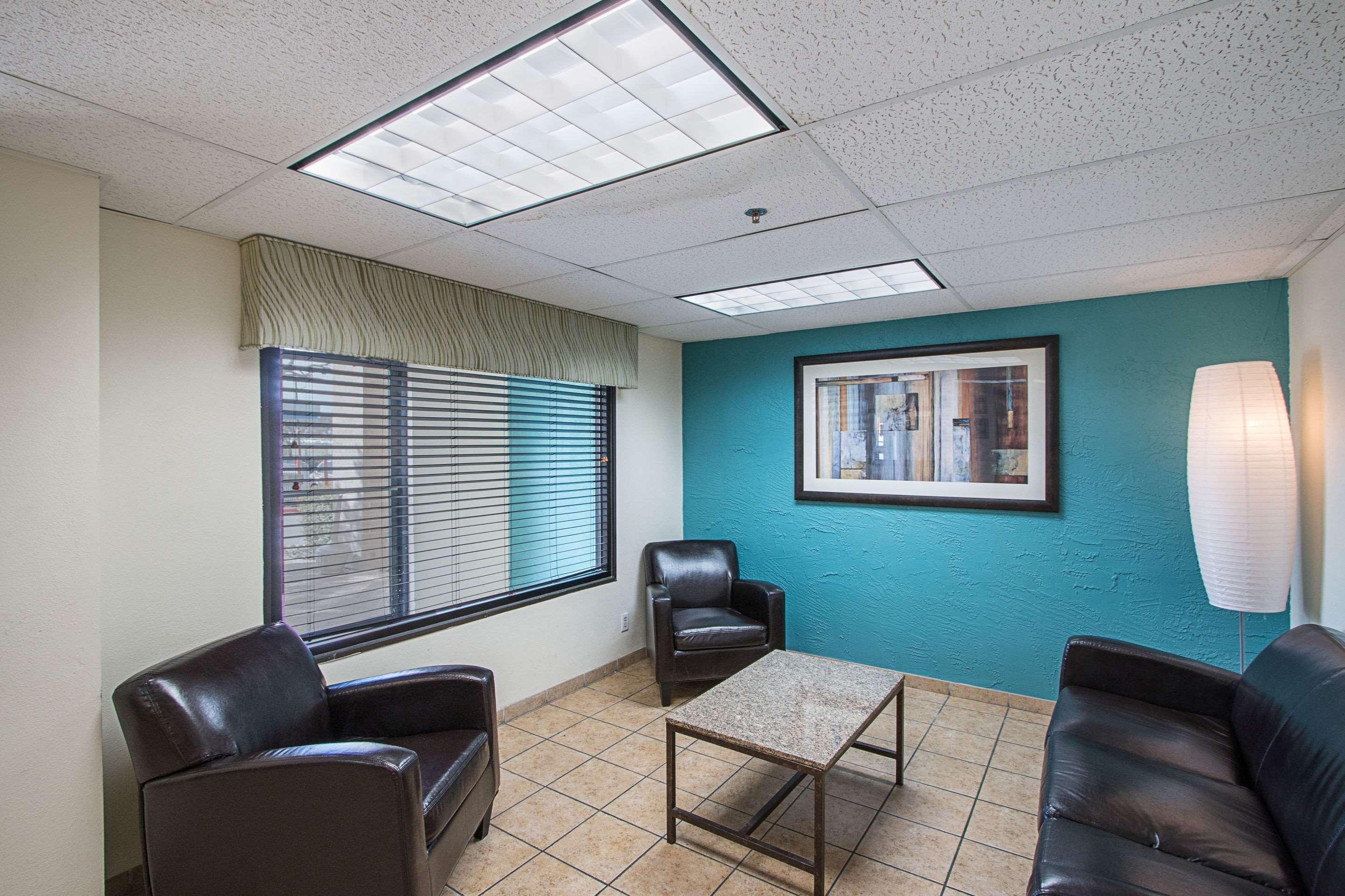 La Quinta Inn By Wyndham Austin Oltorf Extérieur photo